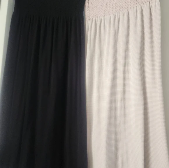 Black and Pink Maxi Skirt Set. - Picture 2 of 4